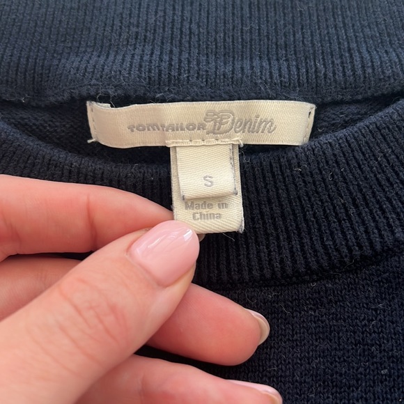 Long sleeve anchor top - Picture 3 of 3